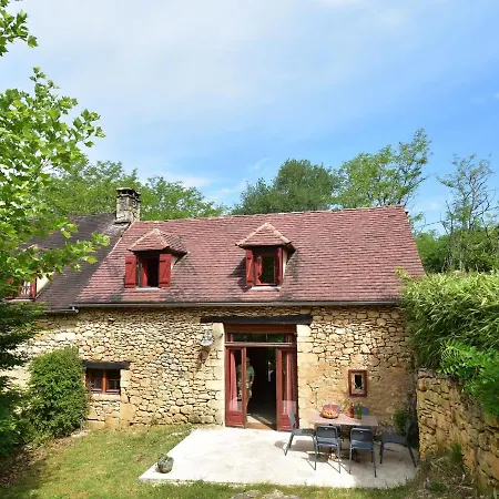 Beautiful House Near Lake In Saint-cirq-madelon Prázdninový dům