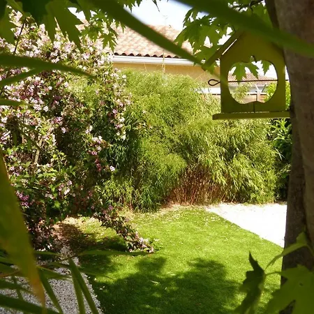 Les Bambous Hébergement de vacances *
